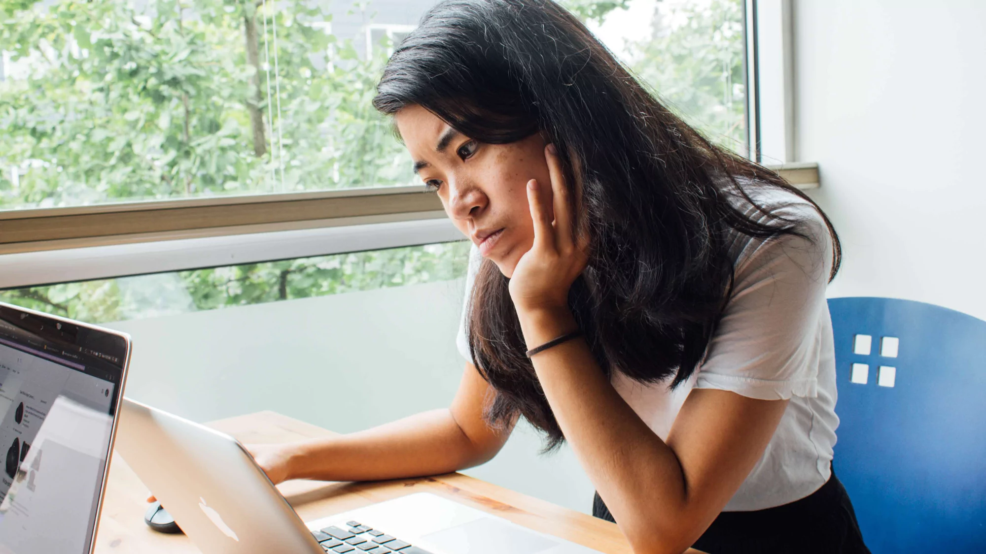 Key Features to Look for When Evaluating Early Alert Systems